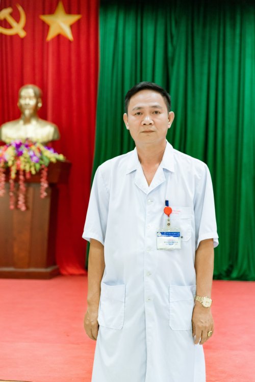 trưởng khoa BS CKI Trần Văn Dương.jpg